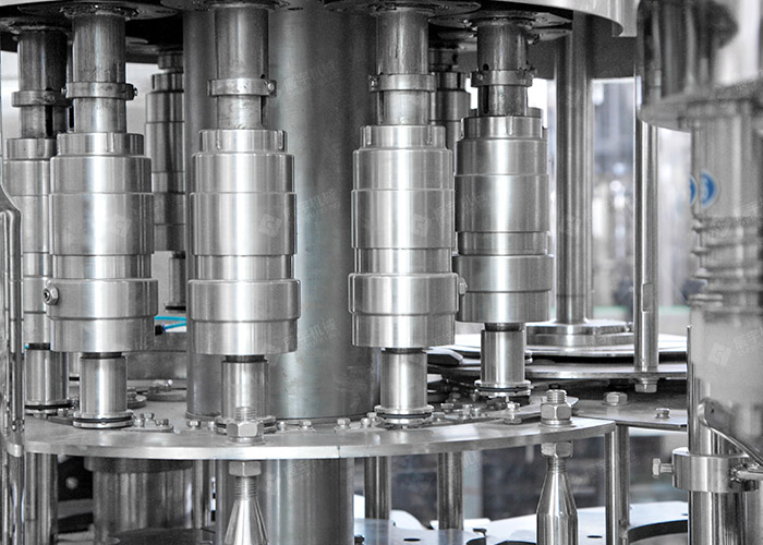 純凈水灌裝機(jī) 純凈水灌裝機(jī)