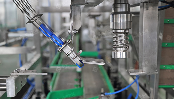 大桶山泉水灌裝設(shè)備 大桶山泉水灌裝設(shè)備